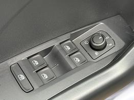 Volkswagen T-Cross LIFE MATRIX+KAMERA+ACC+SHZ+17 LM+KEYLESS 