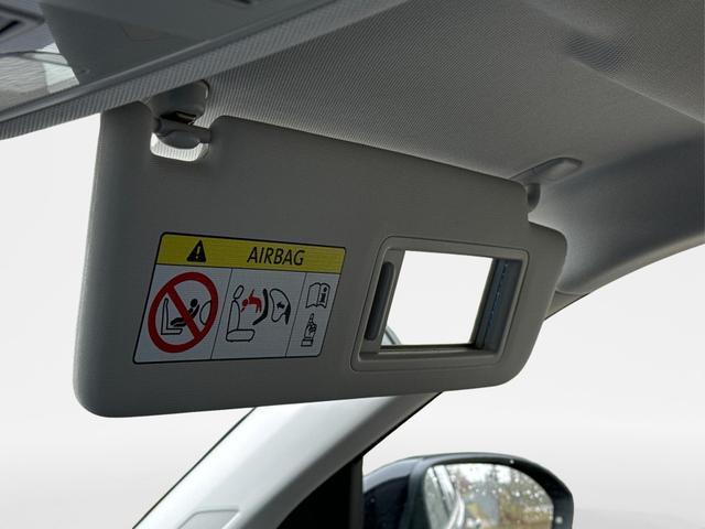 Volkswagen / T-Cross / Schwarz / / / MATRIX+KAMERA+ACC+KLIMA+SHZ+17 LM+KEYLESS