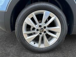 Volkswagen T-Cross LIFE MATRIX+KAMERA+ACC+SHZ+17 LM+KEYLESS 