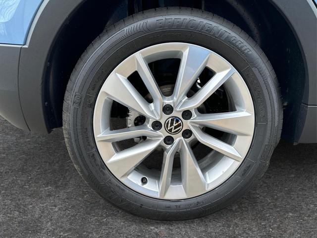 Volkswagen / T-Cross / Blau / / / MATRIX+KAMERA+ACC+KLIMA+SHZ+17 LM+KEYLESS