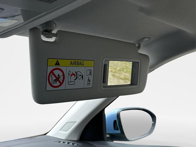 Volkswagen / T-Cross / Blau / / / MATRIX+KAMERA+ACC+KLIMA+SHZ+17 LM+KEYLESS