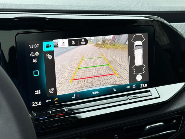 Volkswagen / Caddy / / / / LANE ASSIST+NAVI+KAM+SHZ+KLIMA+AHK+ACC