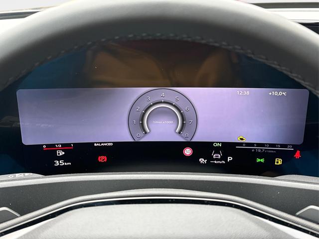 Audi / Q3 / Schwarz / / / SUV *Neues Modell*NAVI+ACC+KAMERA+PDC+EL. HECKKL.+LED, Beispielbilder, ggf. teilweise mit Sonderausstattung