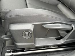 Audi Q3 SUV *Neues Modell*NAVI+ACC+KAMERA+PDC+EL. HECKKL.+LED 