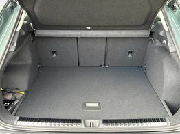 Audi Q3 SUV *Neues Modell*AHK+NAVI+ACC+KAMERA+PDC+EL. HECKKL.+LED 