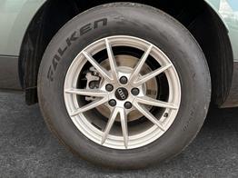 Audi Q3 SUV *Neues Modell*AHK+NAVI+ACC+KAMERA+PDC+EL. HECKKL.+LED 