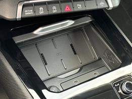 Audi Q3 SUV *Neues Modell*AHK+NAVI+ACC+KAMERA+PDC+EL. HECKKL.+LED 