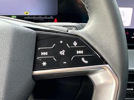 Audi Q3 SUV *Neues Modell*AHK+NAVI+ACC+KAMERA+PDC+EL. HECKKL.+LED 