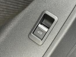 Audi Q3 SUV *Neues Modell*NAVI+ACC+KAMERA+PDC+EL. HECKKL.+LED 