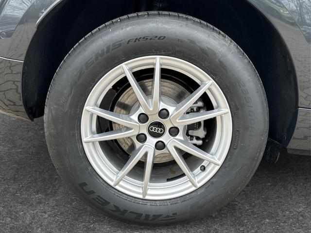 Audi / Q3 / Grau / / / *Neues Modell*NAVI+ACC+KAMERA+PDC+EL. HECKKL.+LED, Beispielbilder, ggf. teilweise mit Sonderausstattung