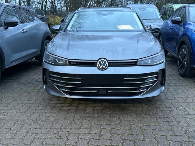 Volkswagen Passat Variant - Elegance DSG+PANO+NAVI+MATRIX+360 KAM+MASSAGE+ACC+18