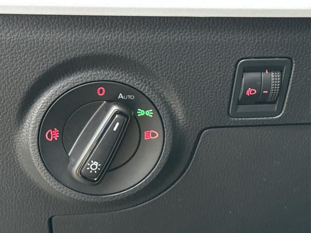 Seat / Arona / Blau / / / 5J GARANTIE+KAMERA+SHZ+KLIMA+PDC+TEMPOMAT+VOLL-LED+16 ALU