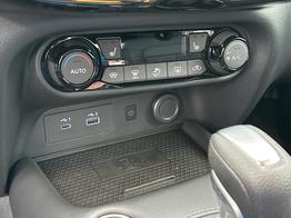Nissan Juke Tekna NAVI+360° KAMERA+SHZ+VOLL-LED+BOSE+PDC 
