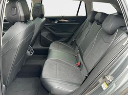 Volkswagen Passat Variant Elegance DSG+PANO+NAVI+MATRIX+360 KAM+MASSAGE+ACC+18" LM 