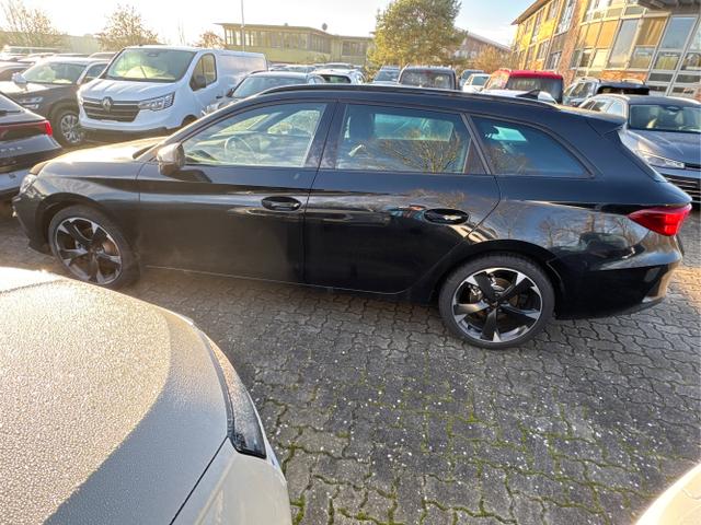 Cupra / Leon Sportstourer / Schwarz / / / ST eHK+KAMERA+SHZ+ACC+LED+18 LM+PDC, Beispielbilder, ggf. teilweise mit Sonderausstattung