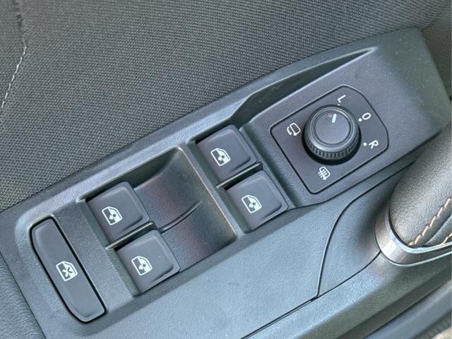 Cupra / Leon Sportstourer / Schwarz / / / ST eHK+KAMERA+SHZ+ACC+LED+18 LM+PDC, Beispielbilder, ggf. teilweise mit Sonderausstattung