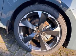 Cupra Leon Sportstourer ST eHK+KAMERA+SHZ+ACC+LED+18" LM+PDC 