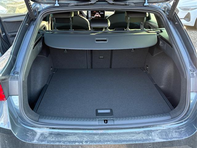 Cupra / Leon Sportstourer / Grau / / / ST eHK+KAMERA+SHZ+ACC+LED+18 LM+PDC, Beispielbilder, ggf. teilweise mit Sonderausstattung