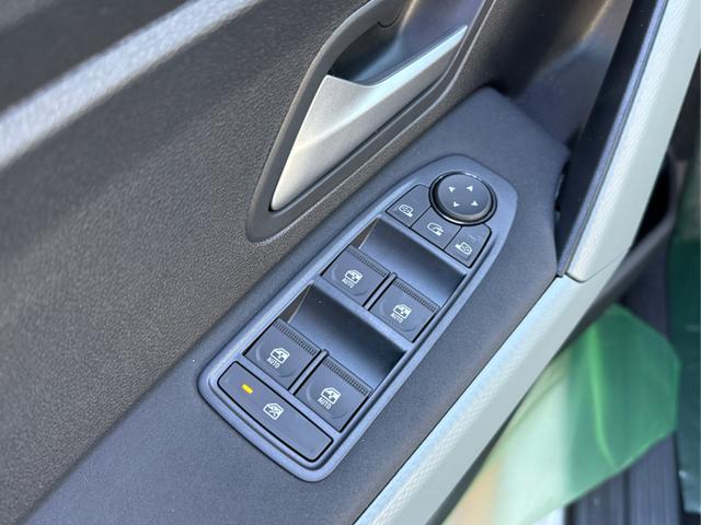 Dacia / Bigster / Blau / / / PANO+NAVI+ARKAMYS+KAMERA+SHZ+LED+18 ALU