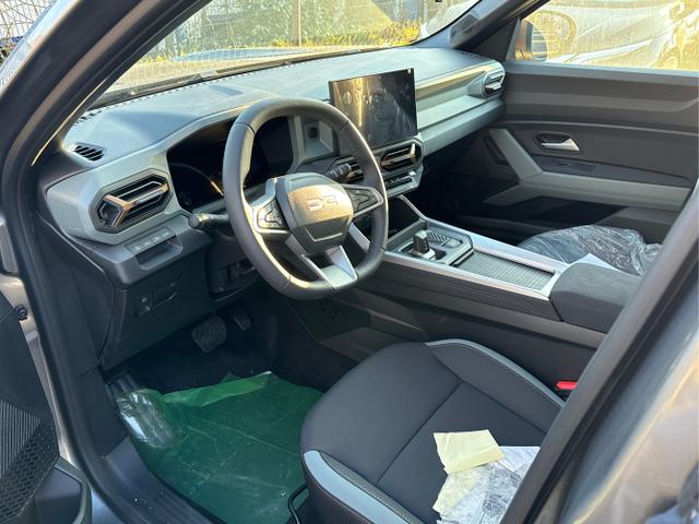 Dacia / Bigster / Grau / / / PANO+NAVI+ARKAMYS+KAMERA+SHZ+LED+18 ALU, Beispielbilder, ggf. teilweise mit Sonderausstattung