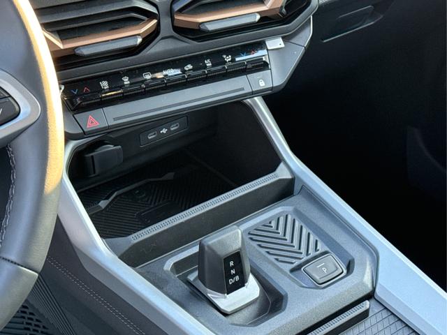 Dacia / Bigster / Gr&uuml;n / / / PANO+NAVI+ARKAMYS+KAMERA+SHZ+LED+18 ALU, Beispielbilder, ggf. teilweise mit Sonderausstattung