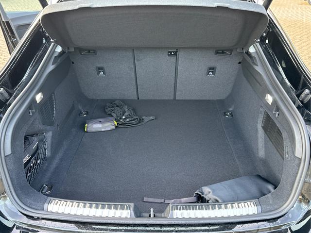 Audi / A5 / / / / quattro NAVI+EL. HECKKL.+PDC+LED+17 LM, Beispielbilder, ggf. teilweise mit Sonderausstattung