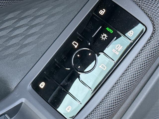 Audi / A5 / / / / quattro NAVI+EL. HECKKL.+PDC+LED+17 LM, Beispielbilder, ggf. teilweise mit Sonderausstattung