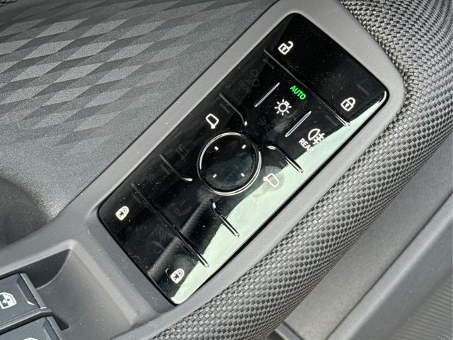 Audi / A5 Avant / / / / quattro NAVI+PDC+SHZ+EL. HECKKL., Beispielbilder