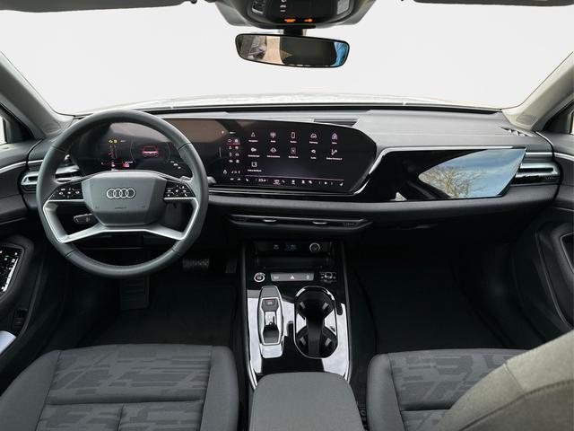 Audi / A5 / / / / quattro NAVI+EL. HECKKL.+PDC+LED+17 LM