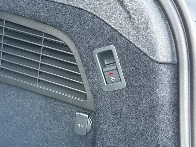 Audi / A5 / / / / quattro NAVI+EL. HECKKL.+PDC+LED+17 LM