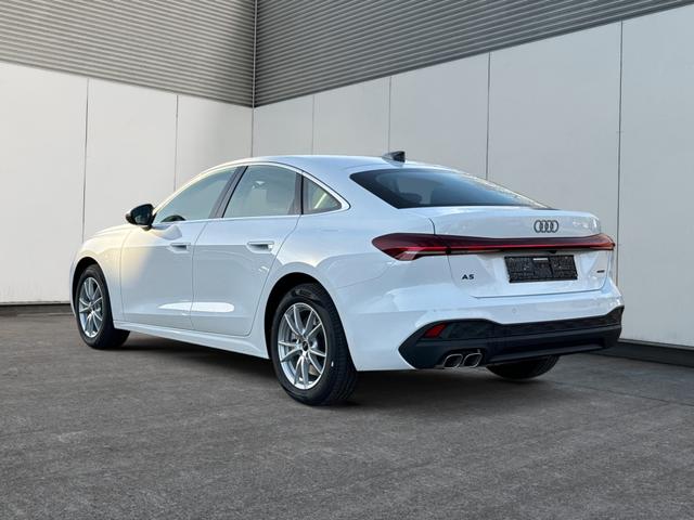 Audi / A5 / / / / quattro NAVI+EL. HECKKL.+PDC+LED+17 LM