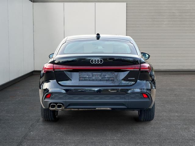 Audi / A5 / / / / quattro NAVI+EL. HECKKL.+PDC+LED+17 LM, Beispielbilder, ggf. teilweise mit Sonderausstattung