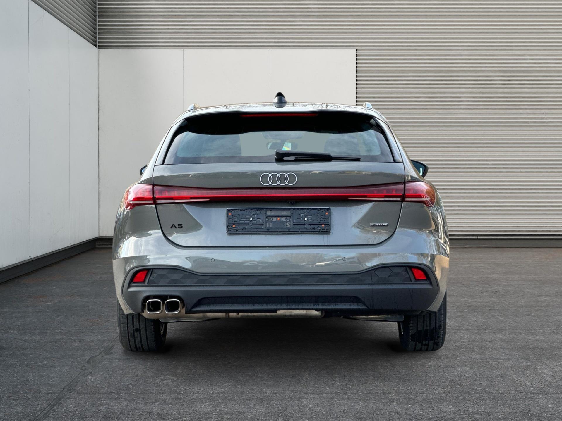 Audi / A5 Avant /  /  /  / quattro NAVI+PDC+SHZ+EL. HECKKL.