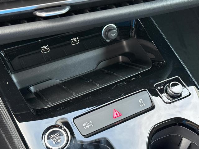 Audi / A5 Avant / / / / quattro NAVI+PDC+SHZ+EL. HECKKL., Beispielbilder