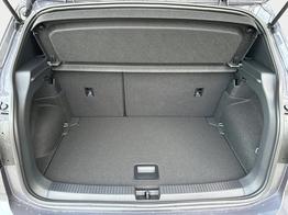 Volkswagen T-Cross R-Line AHK+KAMERA+IQ-LIGHT+SUNSET+PDC+18 LM 