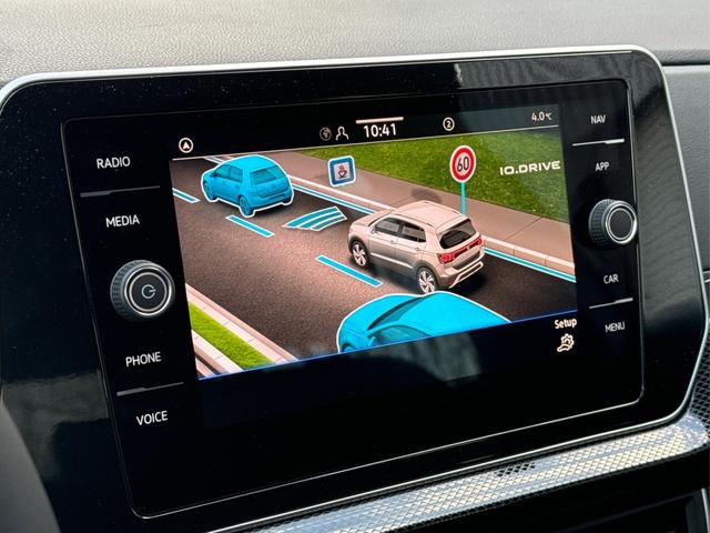 Volkswagen / T-Cross / Blau / / / KAMERA+IQ-LIGHT+SUNSET+PDC+SHZ+18 LM, Beispielbilder, ggf. teilweise mit Sonderausstattung