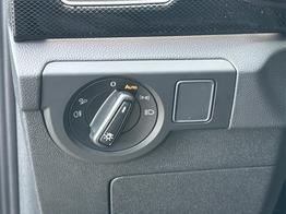 Volkswagen T-Cross R-Line AHK+KAMERA+IQ-LIGHT+SUNSET+PDC+18 LM 