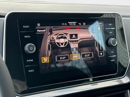 Volkswagen T-Cross R-Line AHK+KAMERA+IQ-LIGHT+SUNSET+PDC+18 LM 