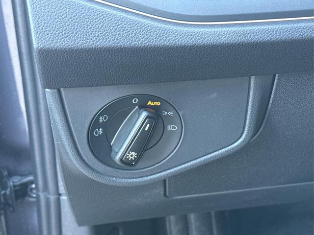 Volkswagen / Taigo / Grau / / / MATRIX+Keyless+KAMERA+18ALU+ACC+SHZ, Beispielbilder, ggf. teilweise mit Sonderausstattung