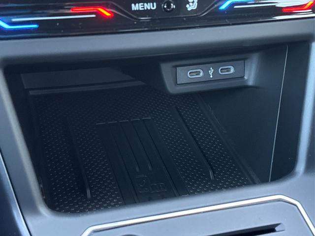 Volkswagen / Taigo / Grau / / / MATRIX+Keyless+KAMERA+18ALU+ACC+SHZ, Beispielbilder, ggf. teilweise mit Sonderausstattung