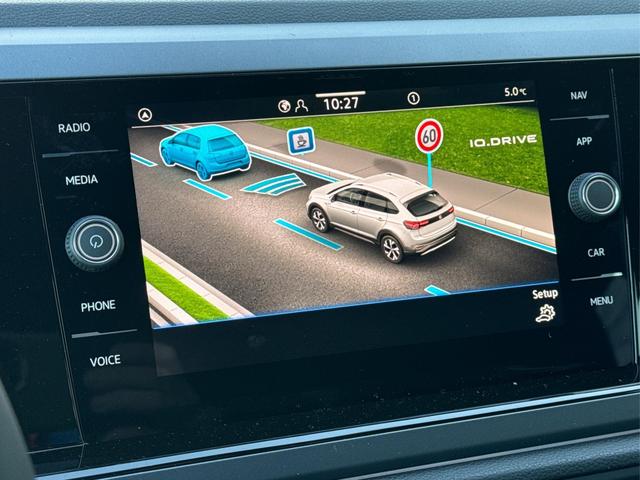 Volkswagen / Taigo / Grau / / / MATRIX+Keyless+KAMERA+18ALU+ACC+SHZ, Beispielbilder, ggf. teilweise mit Sonderausstattung