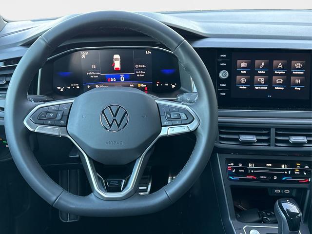 Volkswagen / Taigo / Silber / / / MATRIX+Keyless+KAMERA+18ALU+ACC+SHZ, Beispielbilder, ggf. teilweise mit Sonderausstattung