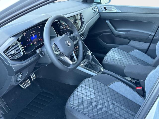 Volkswagen / Taigo / Silber / / / MATRIX+Keyless+KAMERA+18ALU+ACC+SHZ, Beispielbilder, ggf. teilweise mit Sonderausstattung