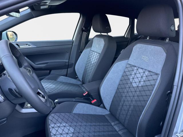 Volkswagen / Taigo / Silber / / / MATRIX+Keyless+KAMERA+18ALU+ACC+SHZ, Beispielbilder, ggf. teilweise mit Sonderausstattung