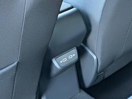 Volkswagen Taigo R-Line MATRIX+Keyless+KAMERA+18"ALU+ACC+SHZ 