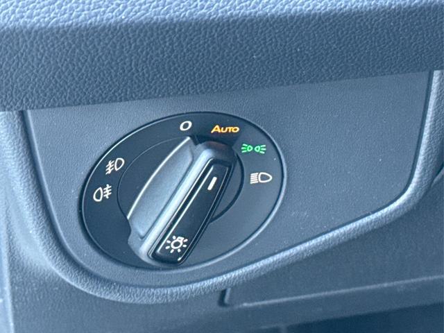 Volkswagen / Taigo / Silber / / / MATRIX+Keyless+KAMERA+18ALU+ACC+SHZ, Beispielbilder, ggf. teilweise mit Sonderausstattung