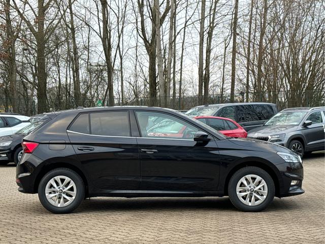 Skoda / Fabia / / / / DSG+5J GARANTIE+KAMERA+KESSY+LED