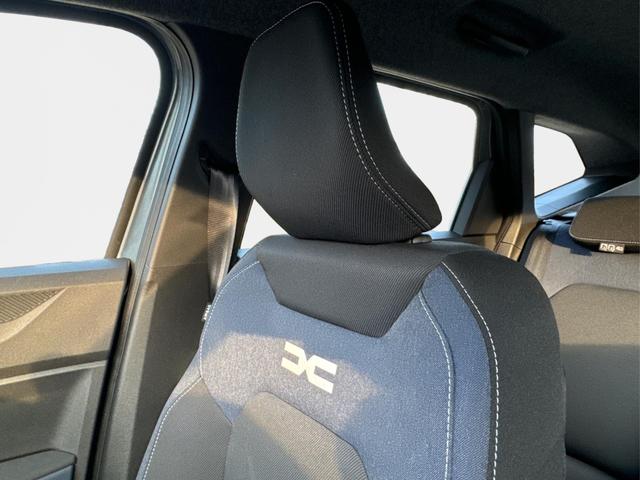 Dacia / Bigster / Grau / / / KAMERA+SHZ+LED+17 ALU