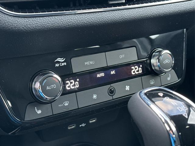 Skoda / Fabia / / / / DSG+5J GARANTIE+KAMERA+KESSY+LED