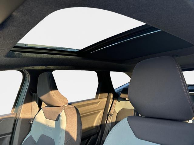 Dacia / Bigster / Gr&uuml;n / / / PANO+NAVI+ARKAMYS+KAMERA+SHZ+LED+18 ALU